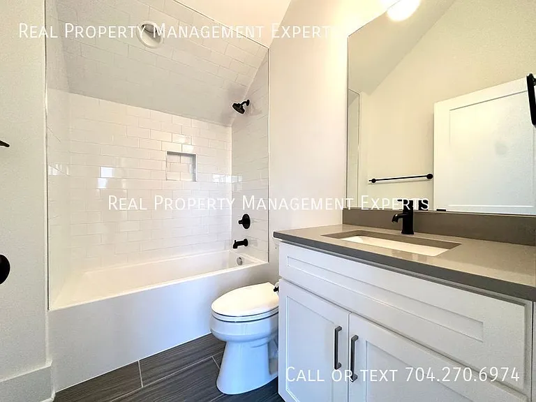 1004 Margaret Brown St #C — Photo 10