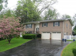 1024 Oakland Dr, Bristol, TN 37620