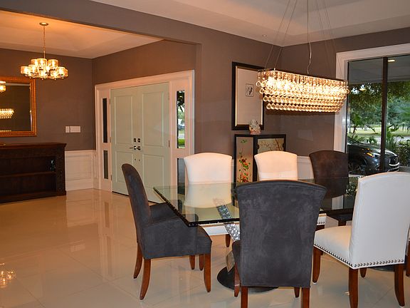 5th image of 9500 Las Palmas