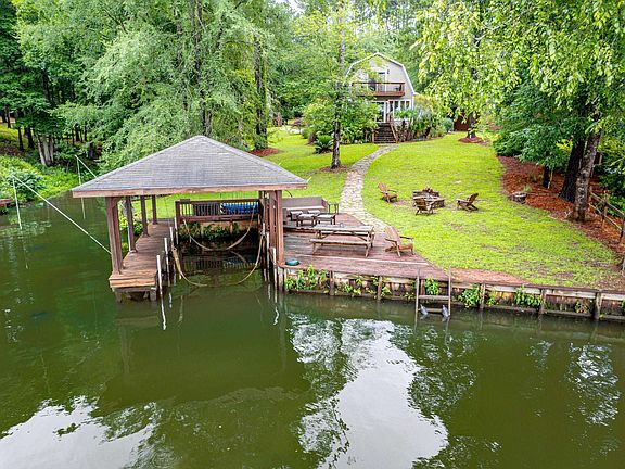 3rd image of 408 Rockville Springs Dr