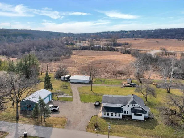 W3127 Krueger ROAD, Lake Geneva, WI 53147