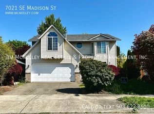 7021 SE Madison St, Hillsboro, OR 97123