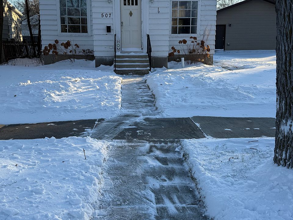 1st image of 507 6th St