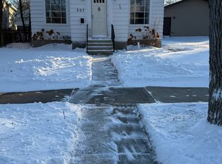 507 6th St, International Falls, MN 56649
