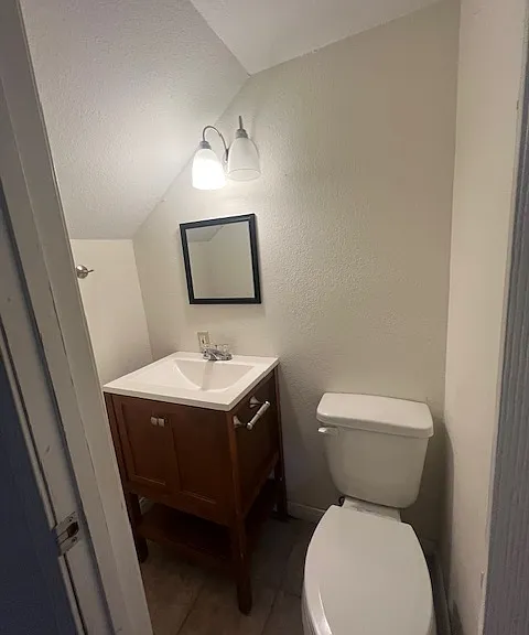 12 Lumpkin Dr #10 — Photo 5