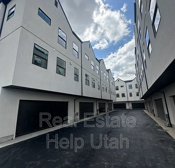 7846 S Holden St #1B — Photo 9