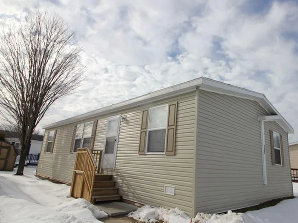 6685 M 66 N Lot 132, Charlevoix, MI 49720