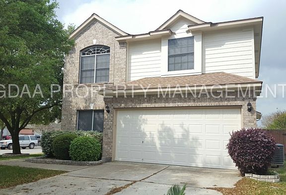 2nd image of 3930 Whitey Ford Way