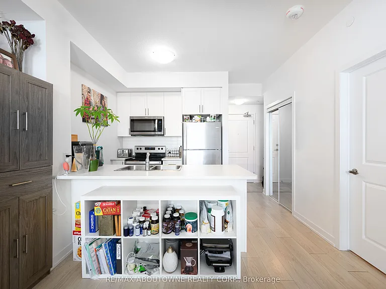 450 Dundas St E #334 — Photo 13