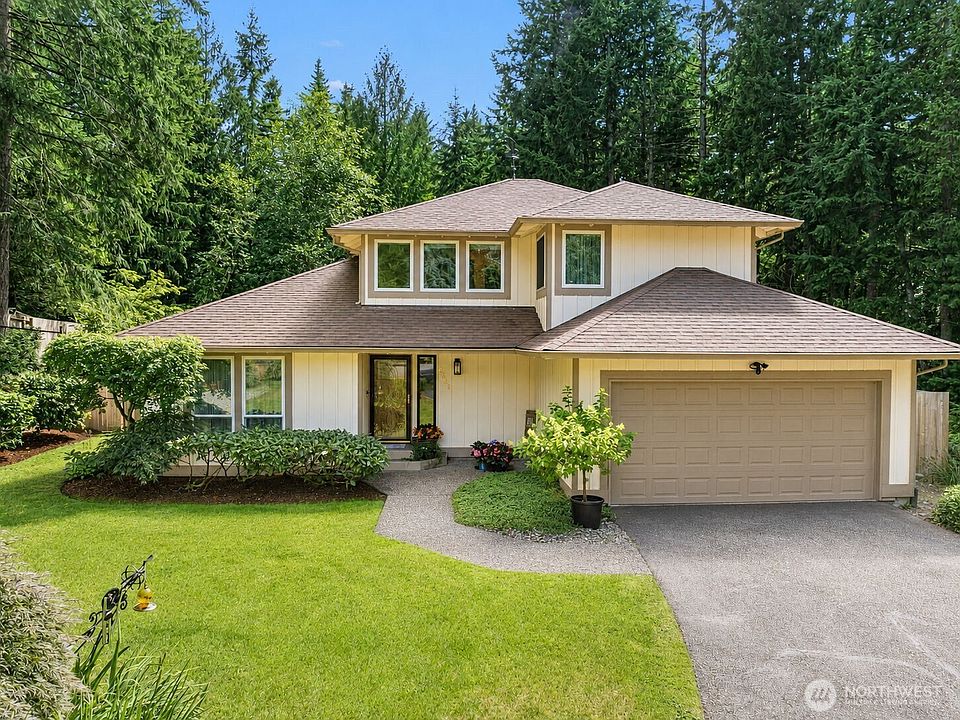 1st image of 6441 NW Goldfern Court