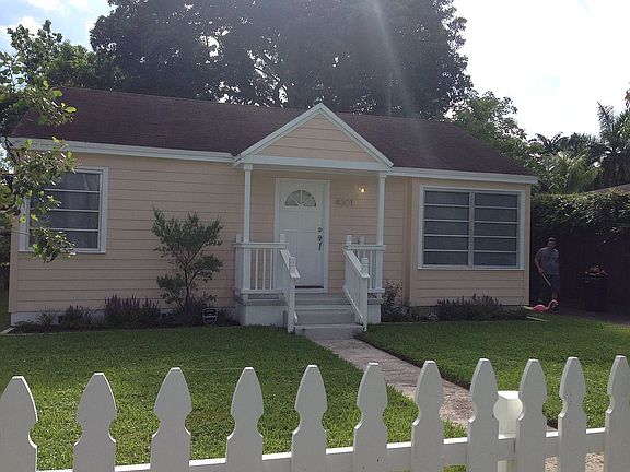2nd image of 4301 SW 62nd Ave