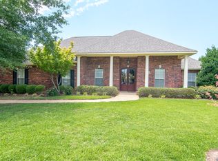 2330 Fernbrook Dr, Shreveport, LA 71118
