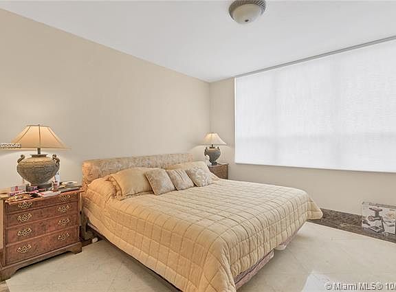 3rd image of 848 Brickell Key Dr APT 1603
