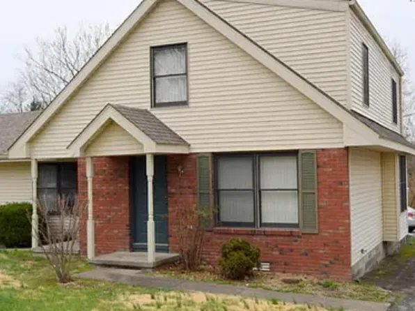 1603 S 22nd St #B, Herrin, IL 62948