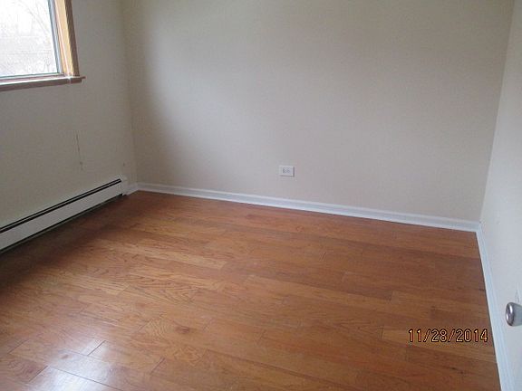 5th image of 17340 S Ridgeland Ave #2S