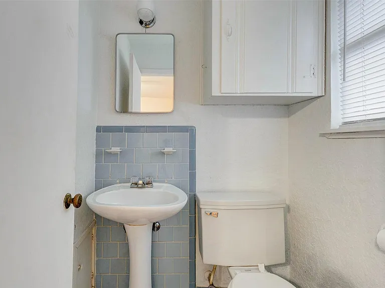 4026 Omeara Dr — Photo 11