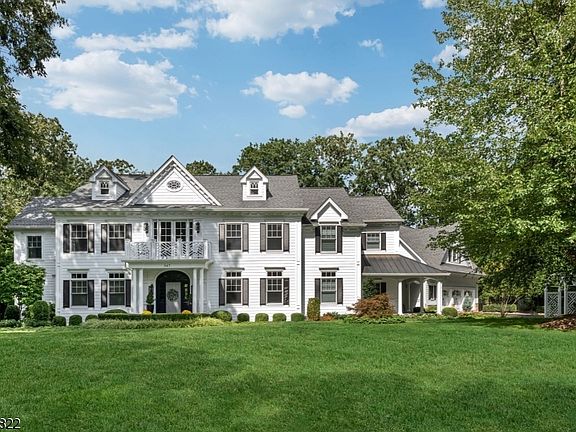 847 Seneca Rd, Franklin Lakes, NJ 07417 | Zillow