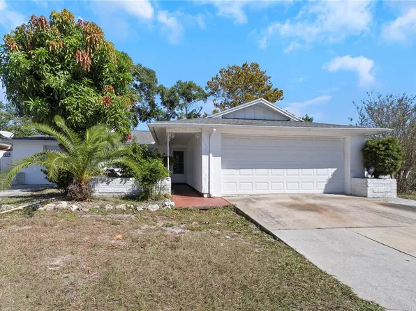 8934 Sterling Ln, Port Richey, FL 34668