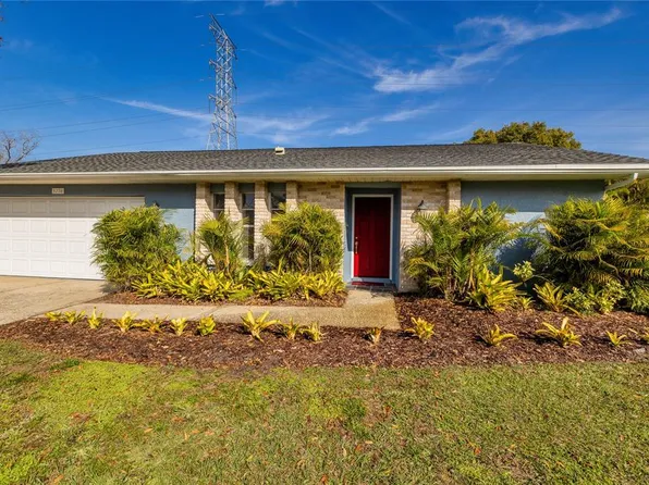 3298 Buckhorn Dr, Clearwater, FL 33761