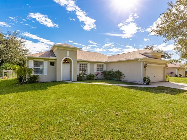 8366 105th Ct, Vero Beach, FL 32967