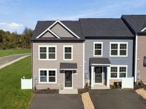 50 Hopkins Ct, Martinsburg, WV 25404
