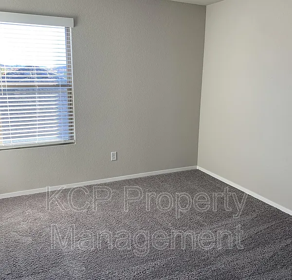 1127 S Kingfisher Ln — Photo 18