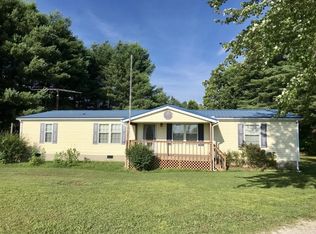 1525 Mayland Rd, Crossville, TN 38571