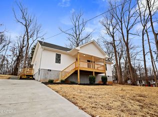 1505 Iroquois St, Knoxville, TN 37915