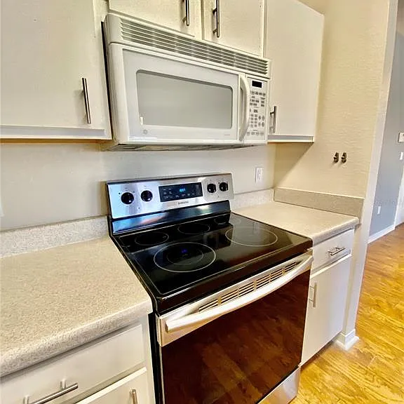 5467 Vineland Rd #6301 — Photo 13