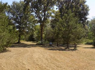 Jungle Village Rd, Trinity, TX 75862