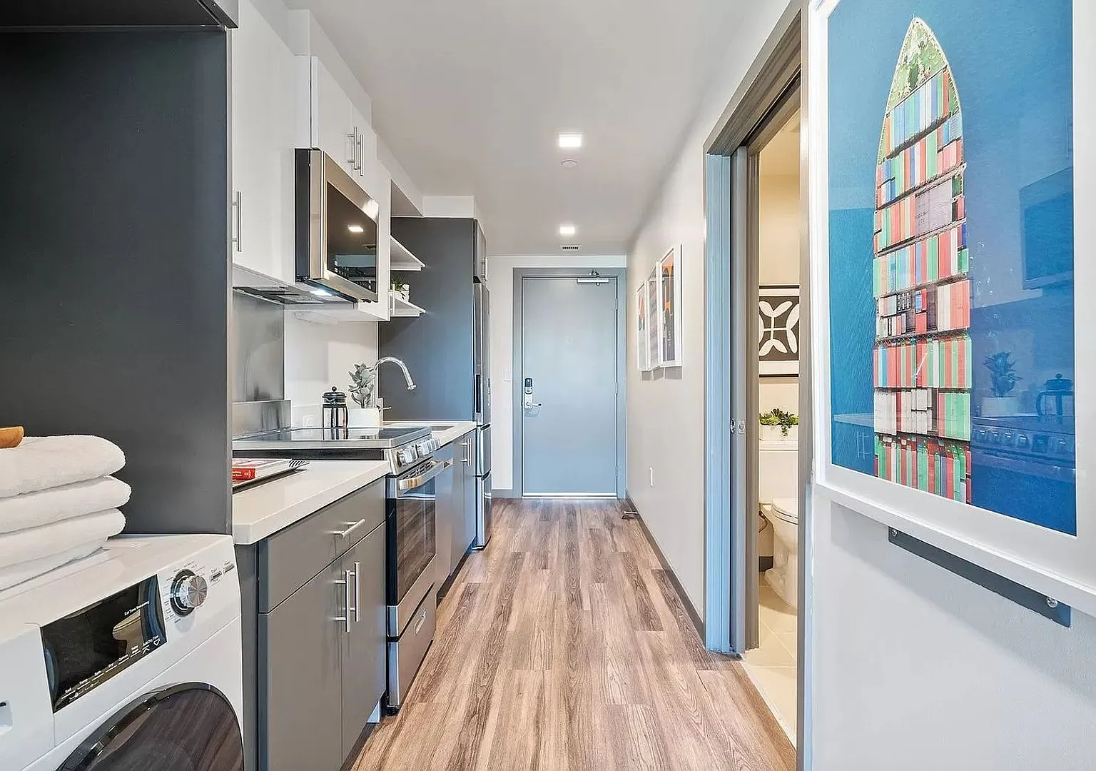 235 Valencia Street — Photo 4