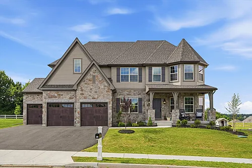 103 Janine Way Photo 1