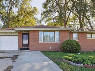 5433 Pioneers Blvd, Lincoln, NE 68506