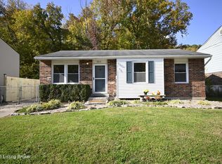8616 Timber Hollow Ct, Louisville, KY 40219