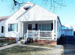 818 Washington St, Genoa, OH 43430