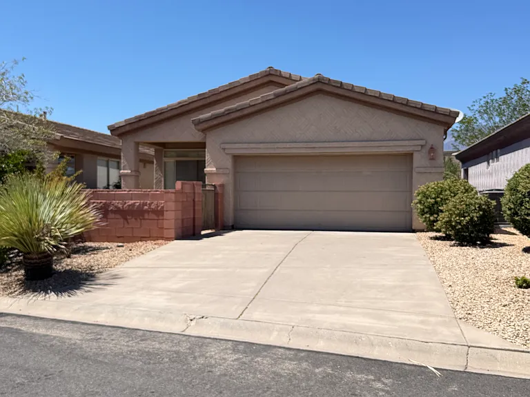 2196 N Silverstone Way — Photo 2