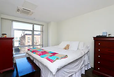 Rented by Luxus Manhattan Realty