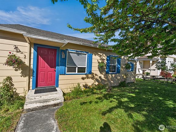 4th image of 209 E Eleventh Street