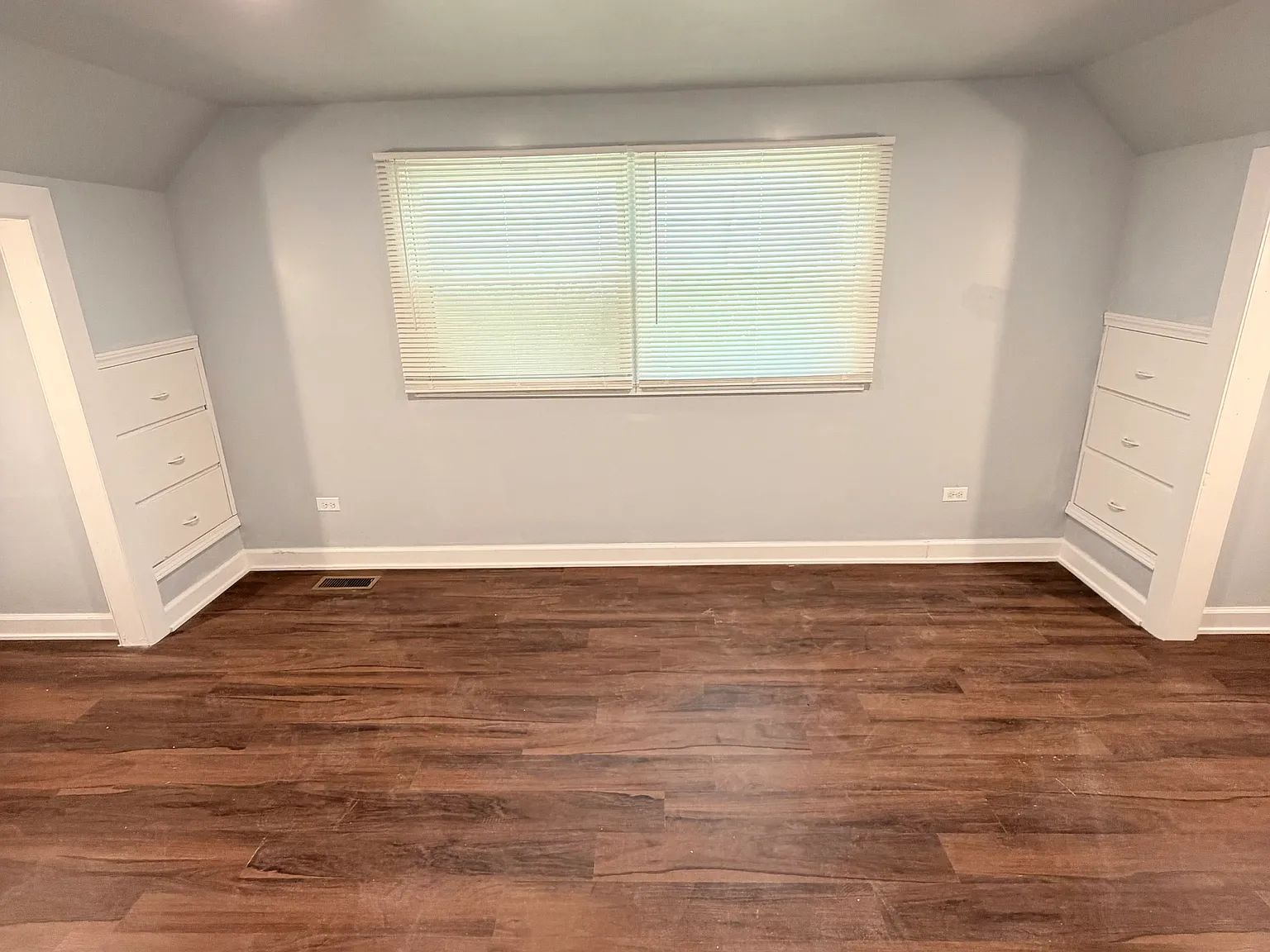 3 bed, 1500 sqft, $2,200 — Photo 2