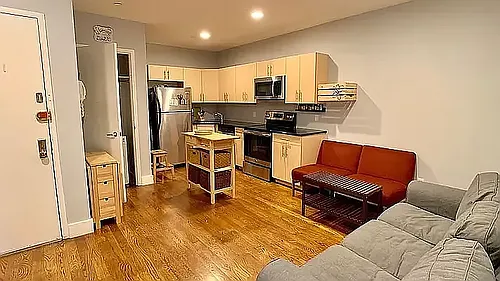 413 Broadway #3R Photo 1