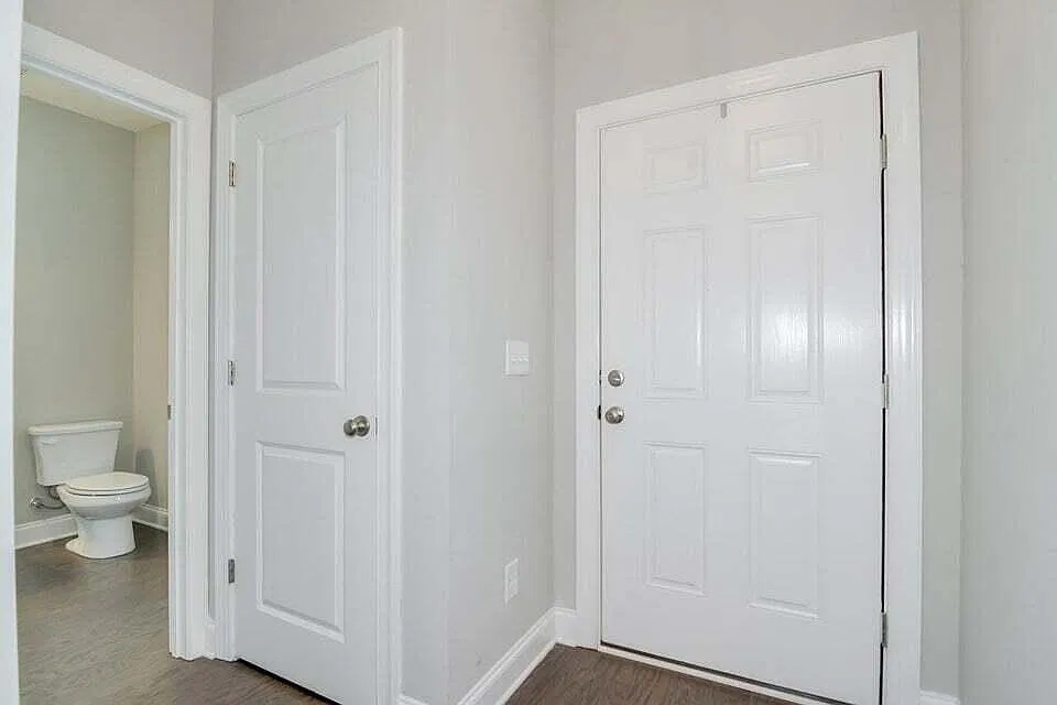 3 bed, 2.5 bath, 1520 sqft, $1,750 — Photo 3