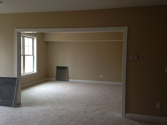 3rd image of 4020 Stowe Dr