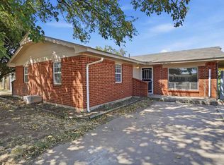 3004 NE Pioneer Blvd, Lawton, OK 73507