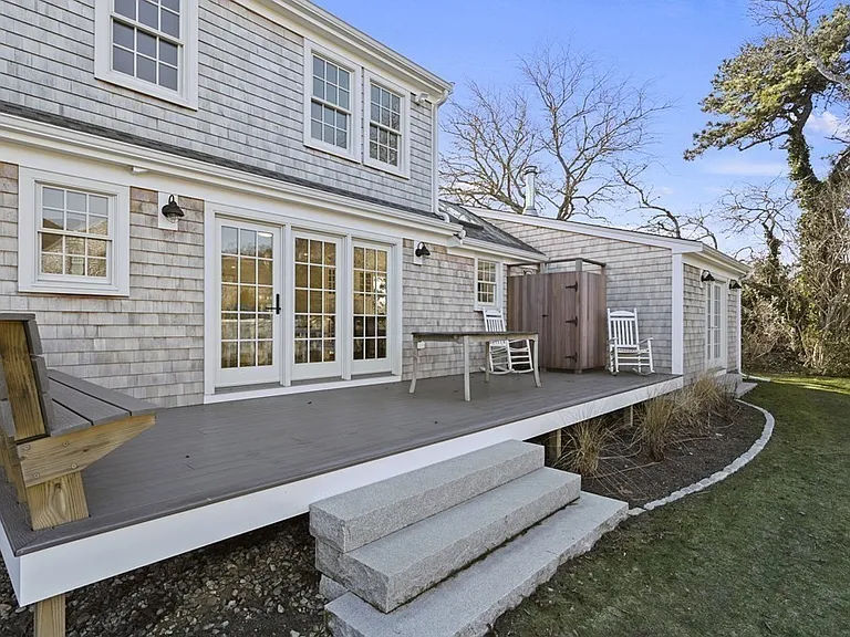 29 Mercier Way — Photo 24