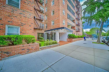 Sold by Maximillion Realty, Inc.