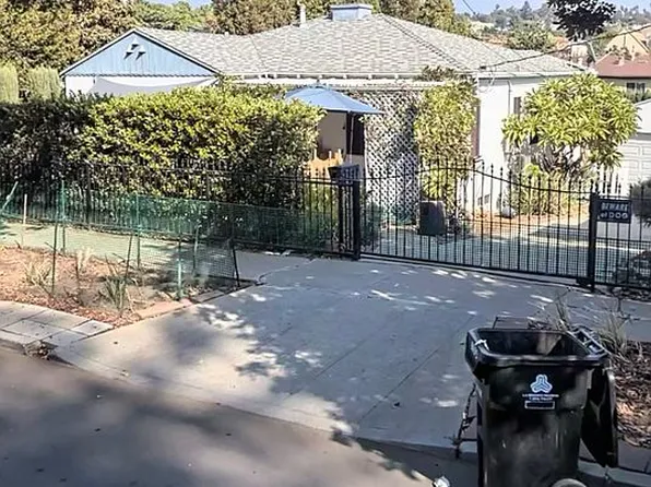 612 N Juanita Ave, Los Angeles, CA 90004