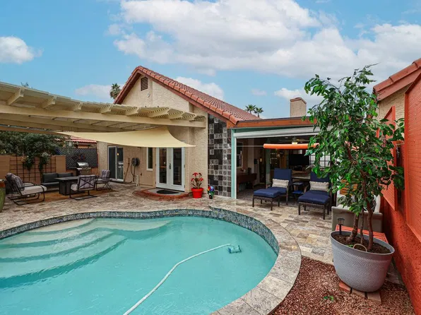 1915 E Velvet Dr, Tempe, AZ 85284