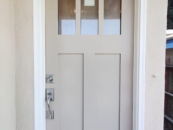 5th image of 23654 Cabrillo Ave