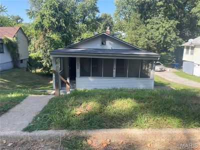 435 Adrian Dr, Saint Louis, MO, 63137