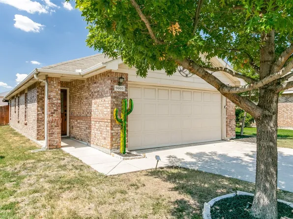 9005 Quarry Ridge Trl, Fort Worth, TX 76244